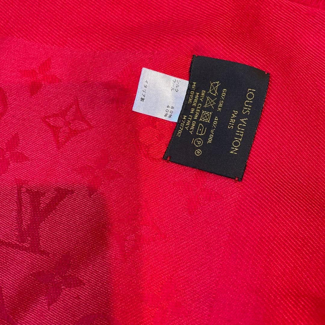 Louis Vuitton レッド ストール