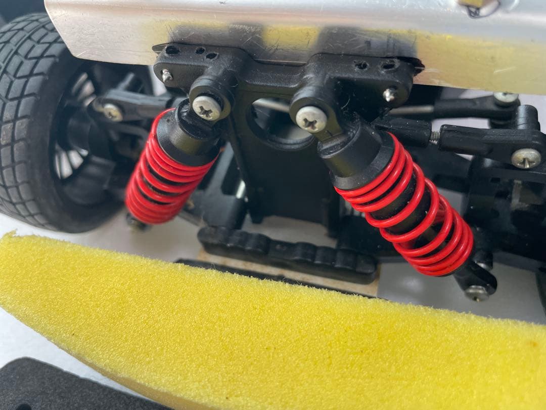スバル インプレッサ 1/10 ラジコンカー