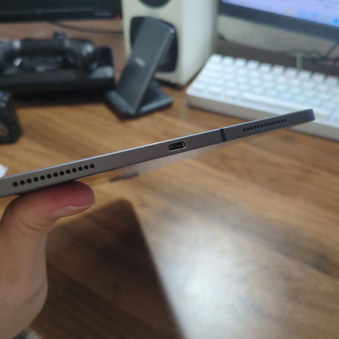 iPad pro 11インチ 第2世代 cellularモデル128gb