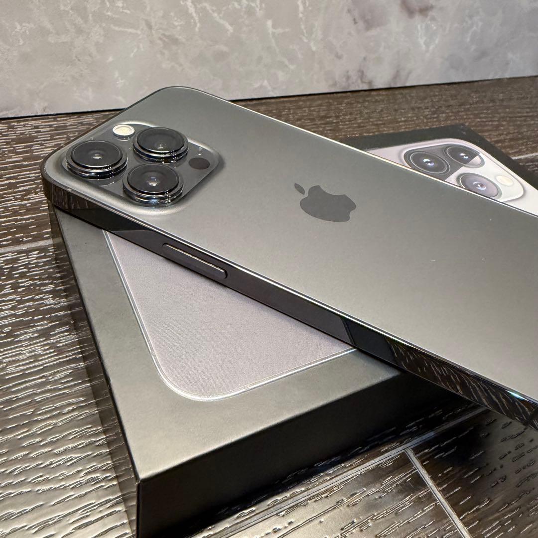 iPhone 13 pro 256GB グラファイト SIMフリー