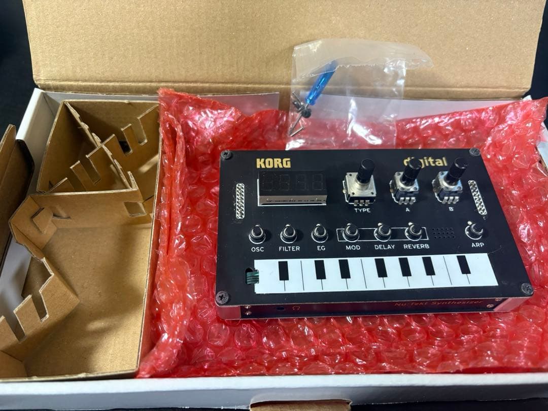 Korg NTS-1・デジタルシンセサイザー