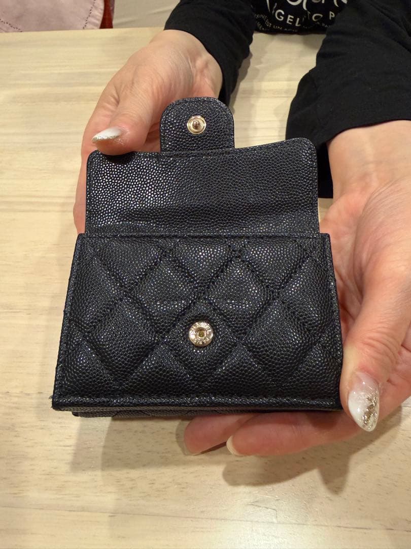 CHANEL マトラッセ　キャビアスキン　スモールウォレット