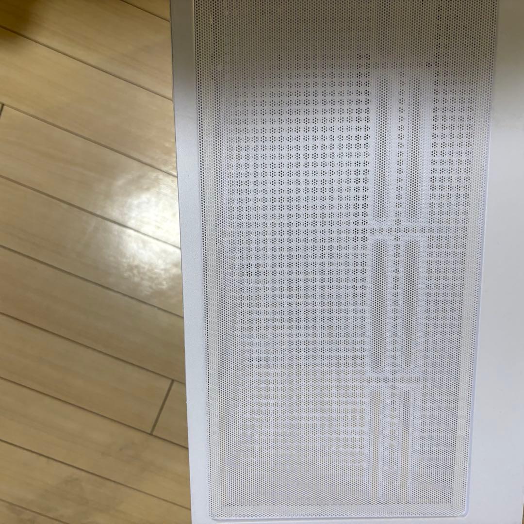 montech xr ホワイト