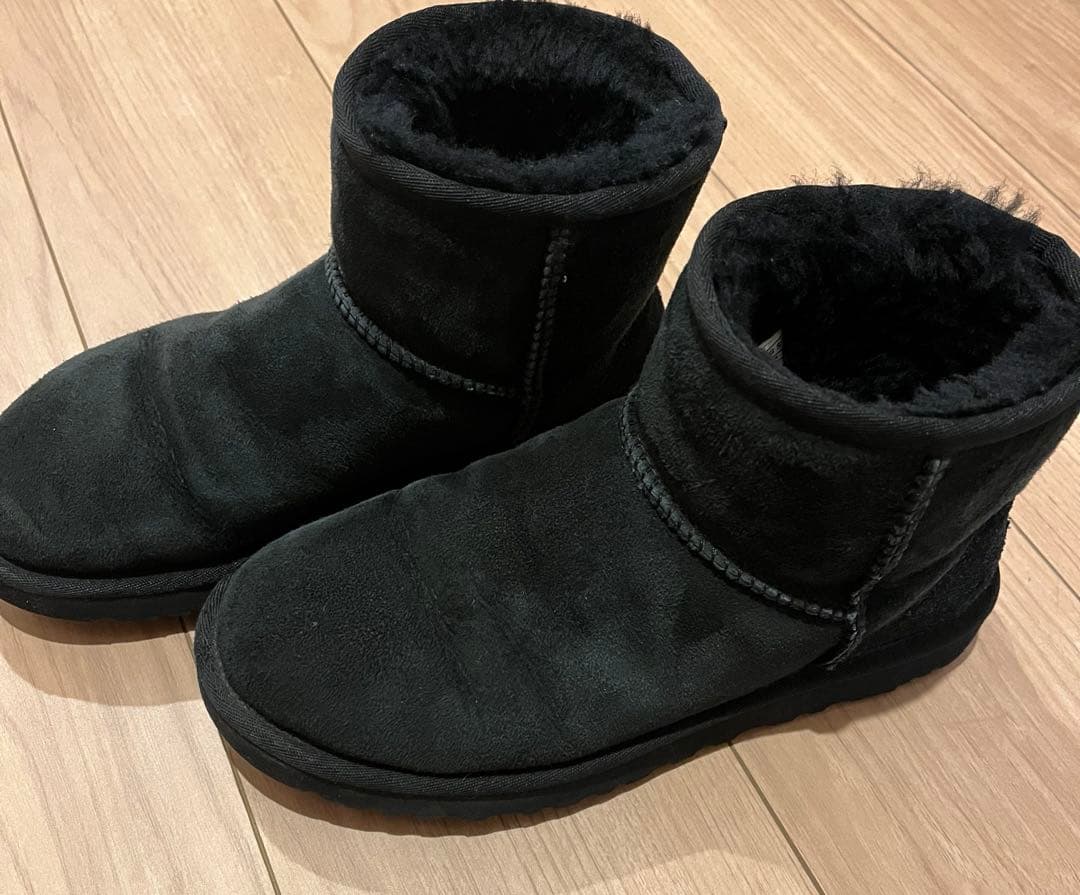 即発　Ugg クラシック　ブラック　24cm