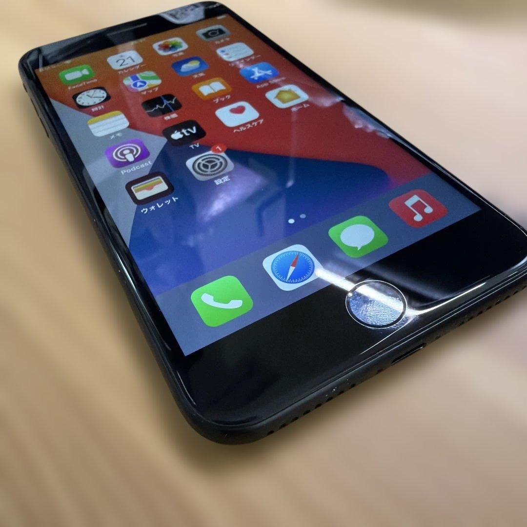iPhone7 Plus 128GB ブラックMN6F2J/Aバッテリー84%