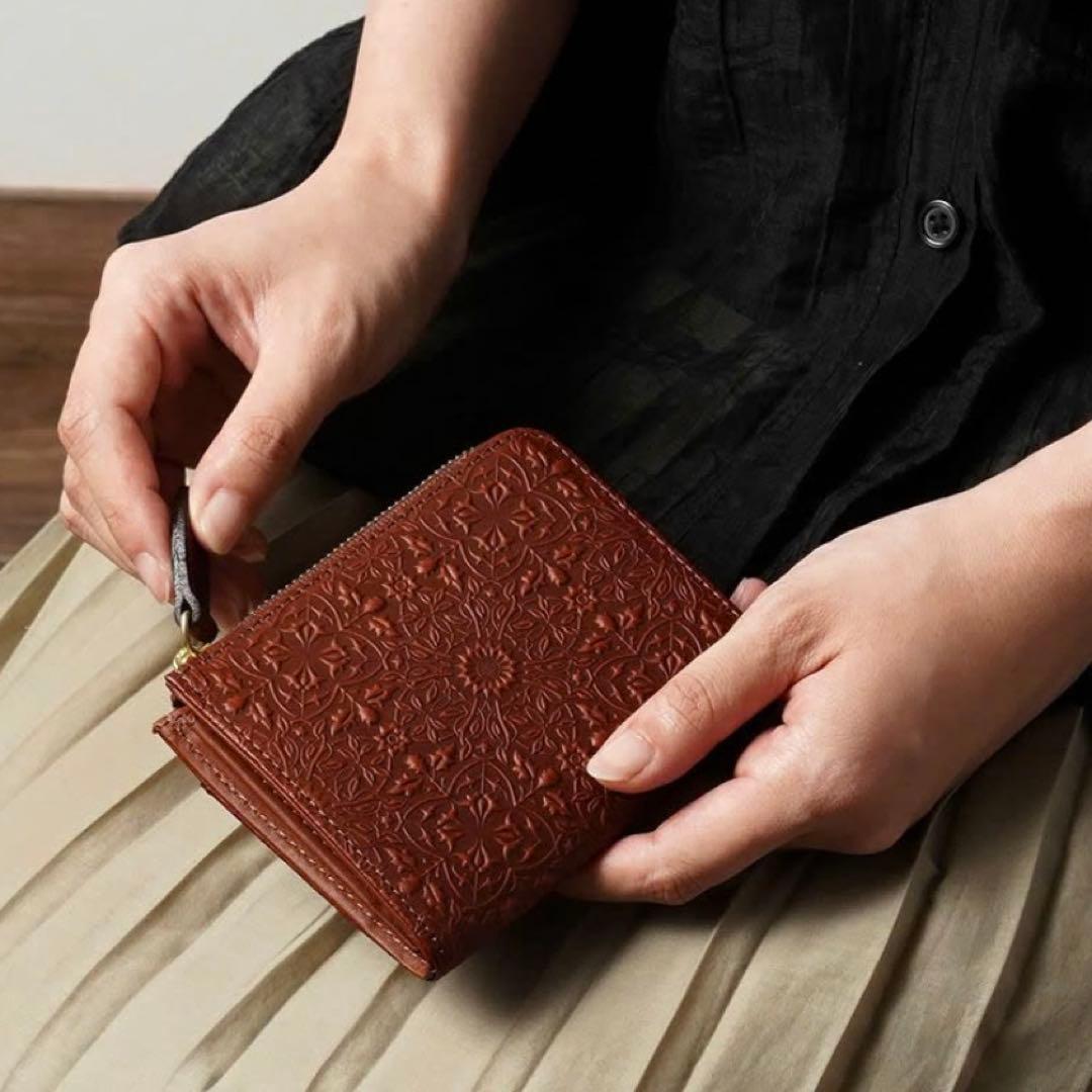 【新品同様】HIRAMEKI.ヒラメキ ウィリアムモリス クラシック二つ折り財布