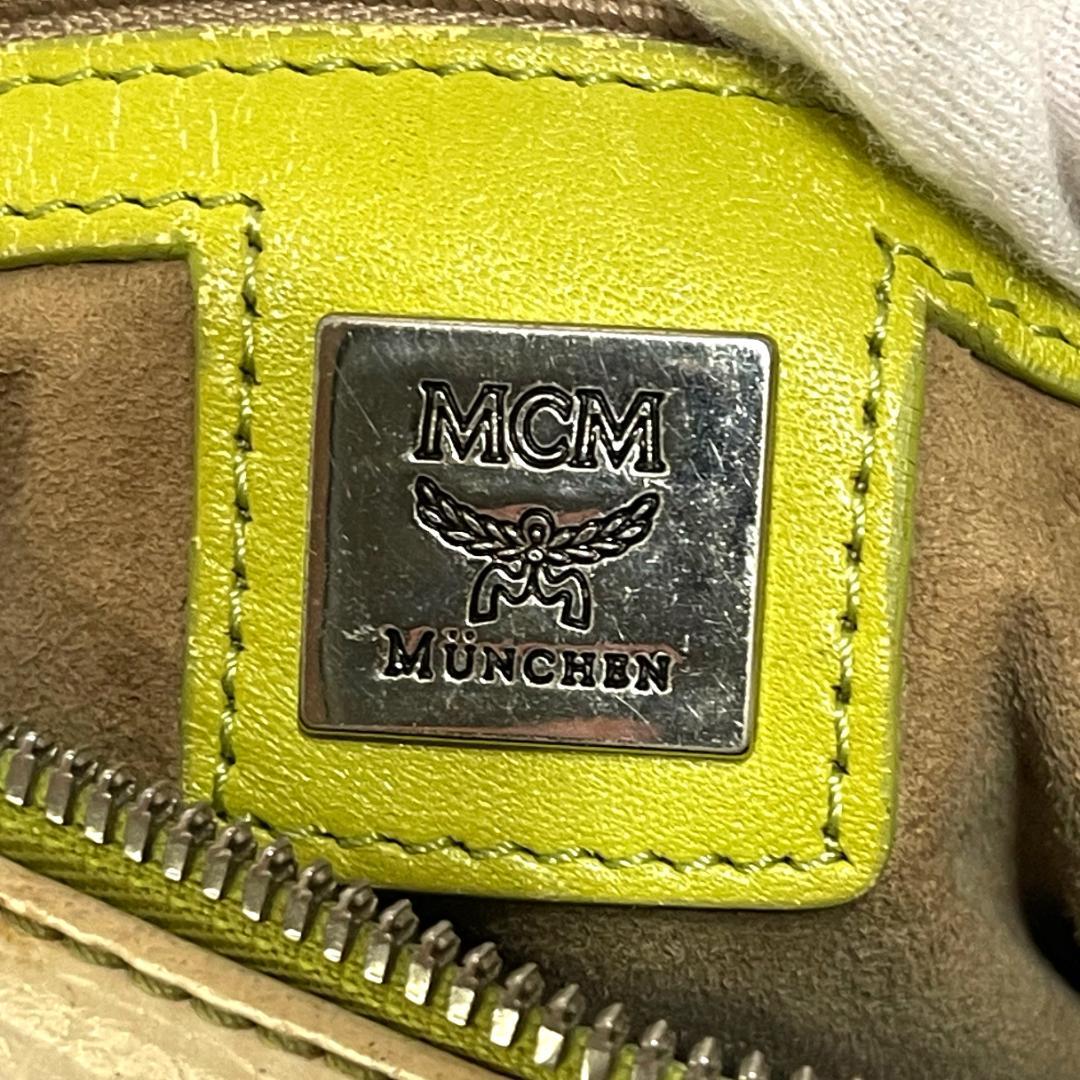 【新春特別価格】 MCM ロゴ入り ボストンバッグ ホワイト/グリーン