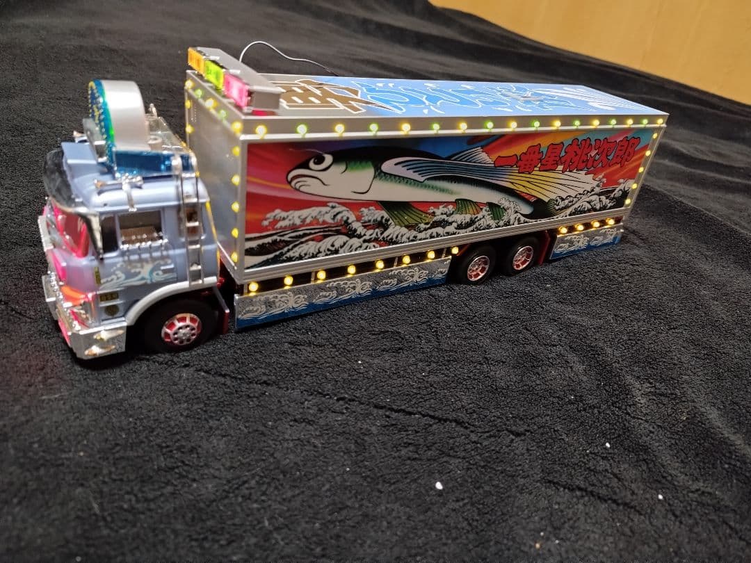 トラック野郎　熱風5000キロ スカイネット 1/32 RC 美品　ジャンク