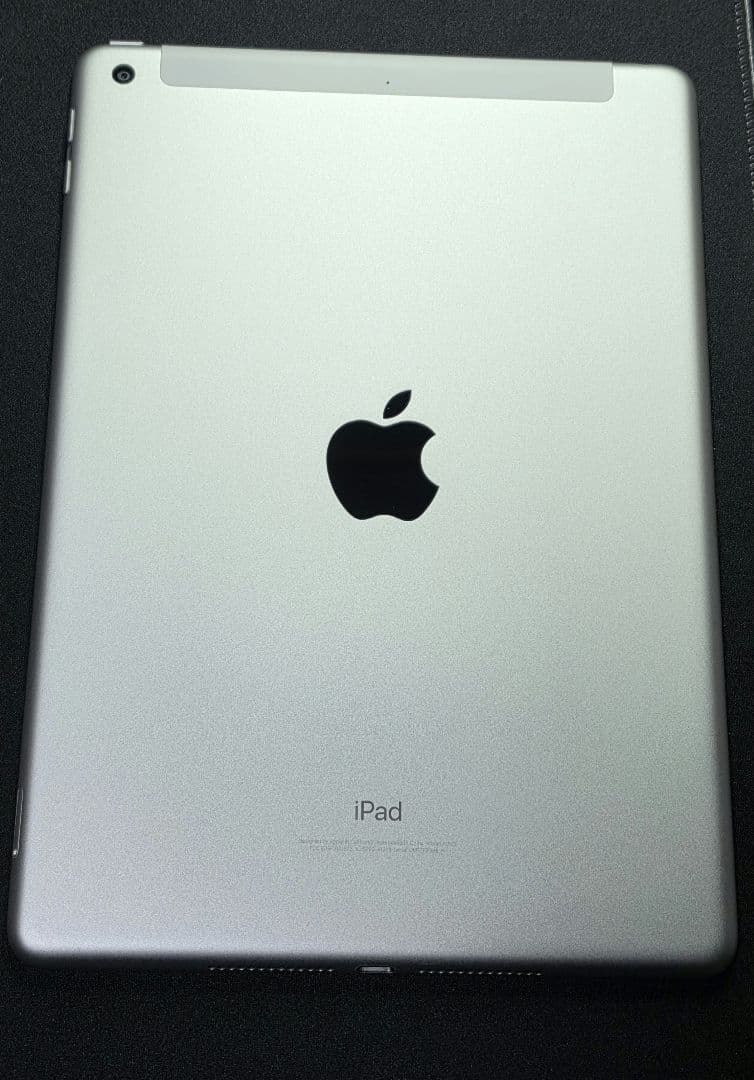 T*ー様 iPad　第５世代　32GB シルバー