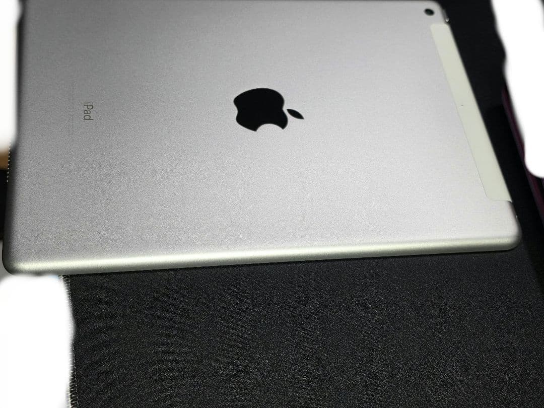 T*ー様 iPad　第５世代　32GB シルバー