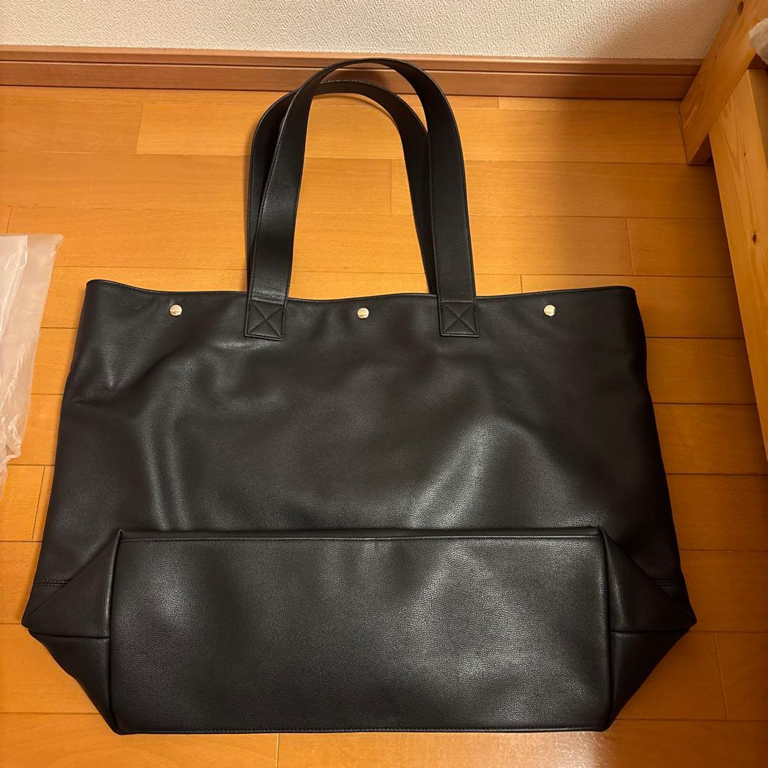 登坂広臣着用　CDLTOKYO Faux Leather Travel Bag
