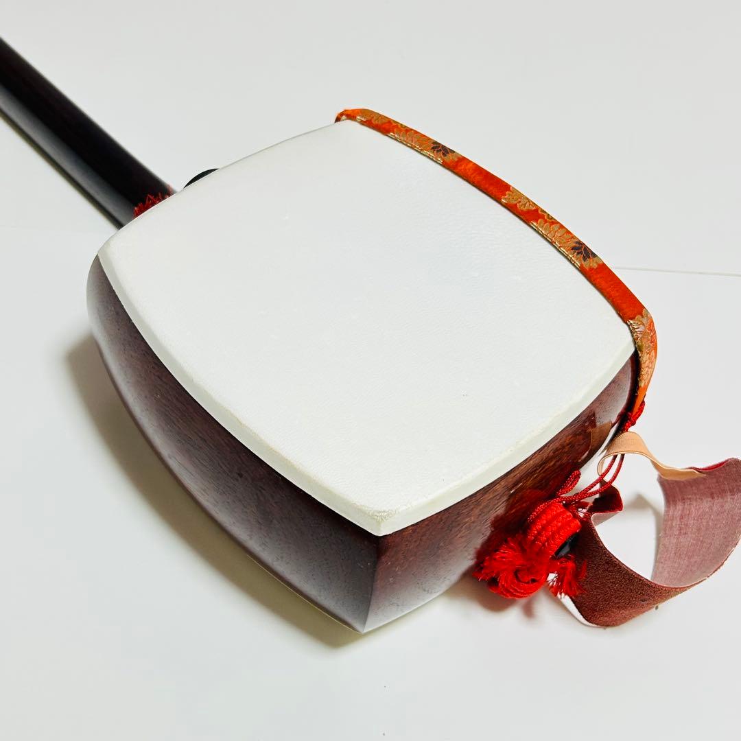 【極美品】高級 津軽三味線 太棹 トチ目 紅木 丸内胴 正寸 プロ仕様 現状品