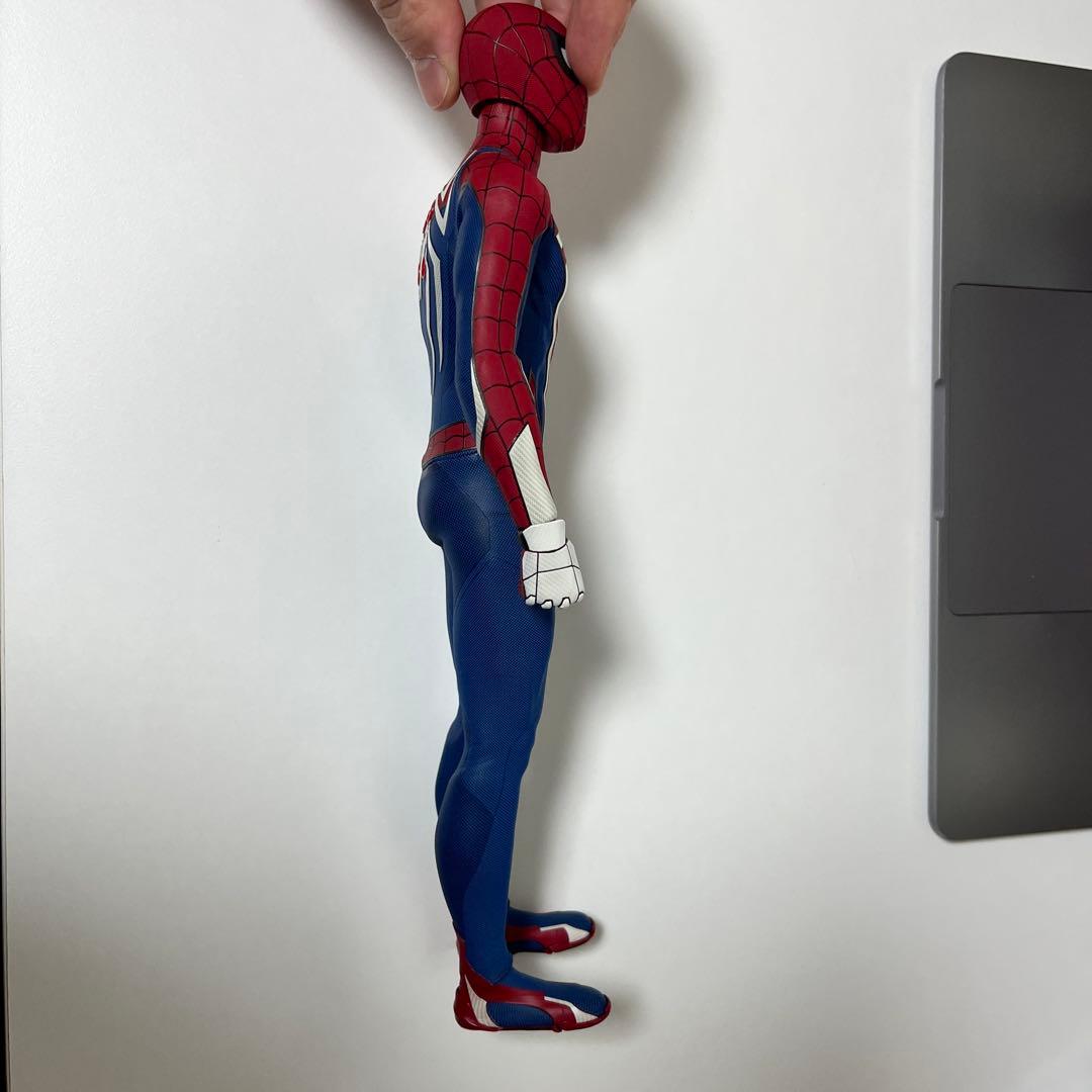 ホットトイズ　マーベルスパイダーマン2　アドバンスドスーツ2.0