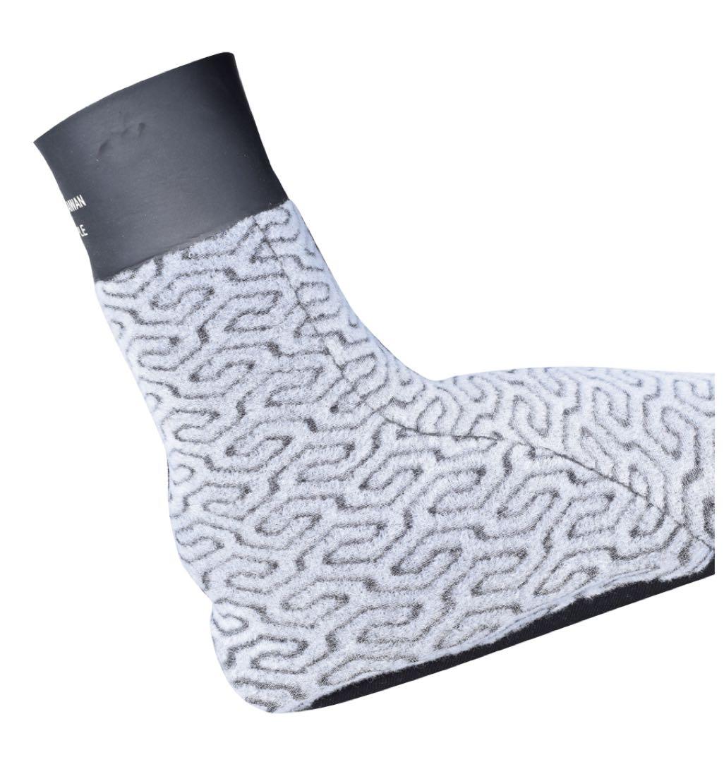 TLS X-FIT SURFBOOTS 3ミリ厚25cm