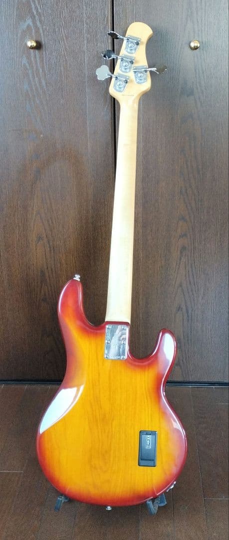 Sterling by MUSIC MAN RAY34LH レフトハンド