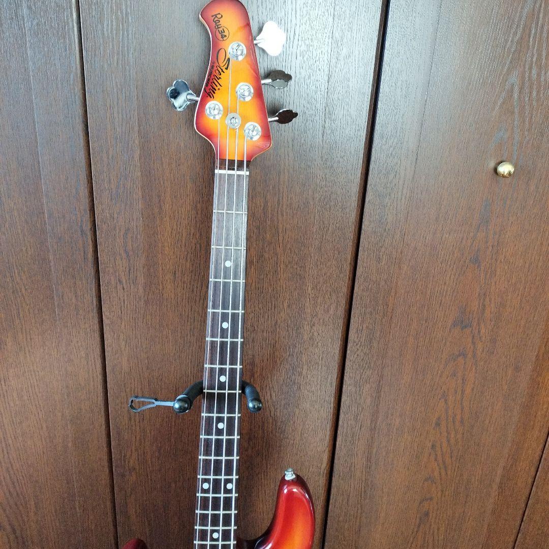 Sterling by MUSIC MAN RAY34LH レフトハンド