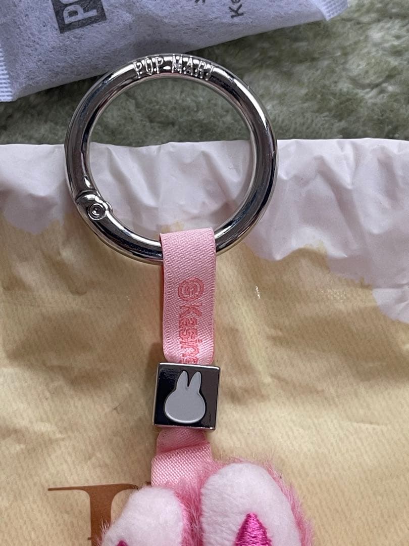 ラブブ　PIN FOR LOVE イニシャルラブブ　シークレット　♡　ハート