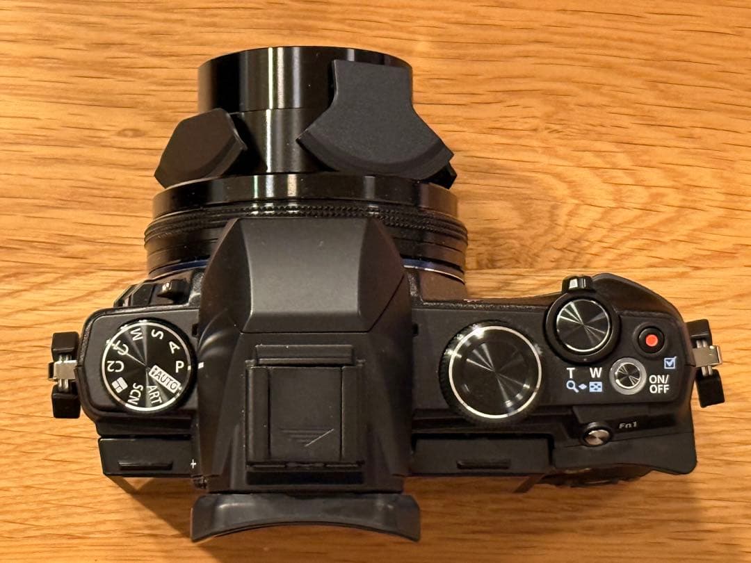 OLYMPUS STYLUS 1s デジタルカメラ 新品同様、付属品、箱付き