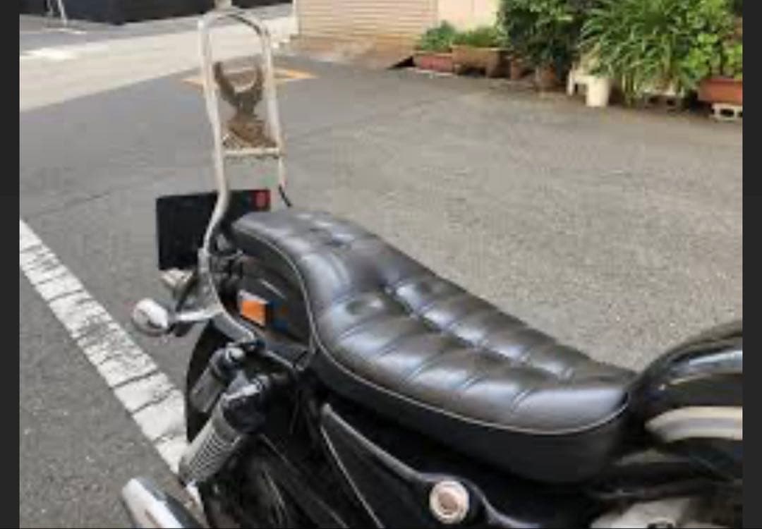 LePera スポーツスター コブラシートXL1200 XL883　～2003年
