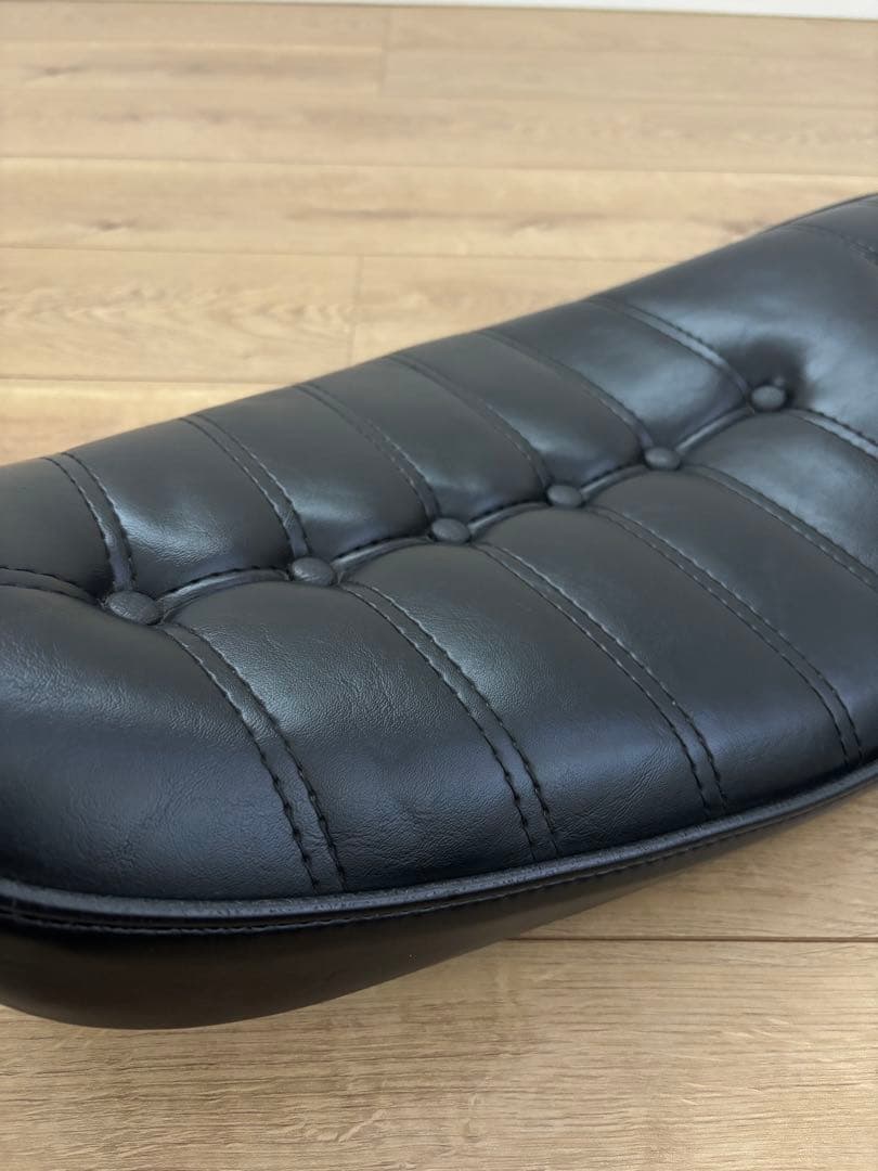 LePera スポーツスター コブラシートXL1200 XL883　～2003年