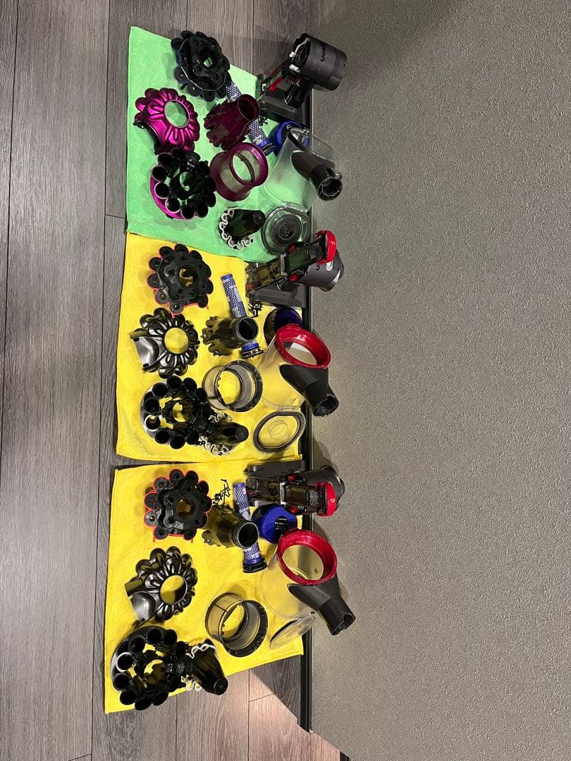ダイソンSV10✖︎2台、SV07✖︎1台　通電確認OK
