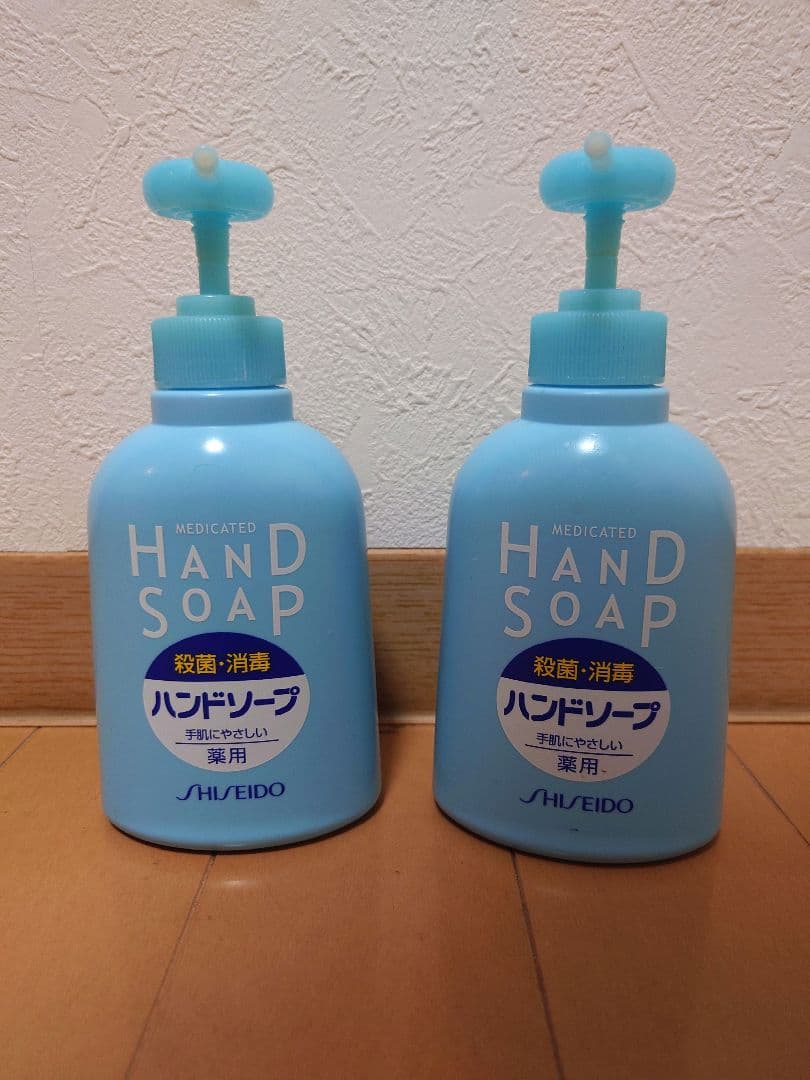 新品未使用保管品 資生堂 薬用ハンドソープ 詰替 2L ディスペンサーボトル2個