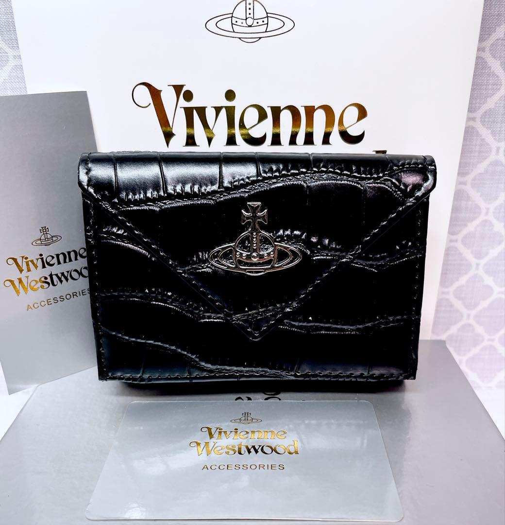 【内柄も素敵☆最新】Vivienne Westwood 三折財布