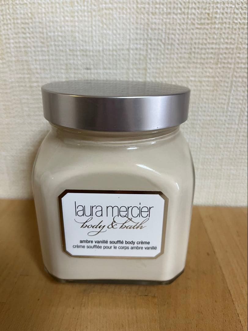 laura mercier ボディクリーム アンバー バニラ 300g