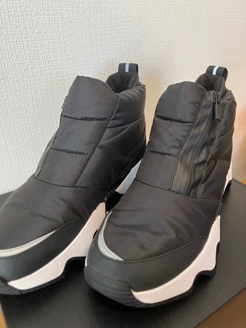 靴 SOREL KINETIC IMPACT PUFFY ZIP WP
