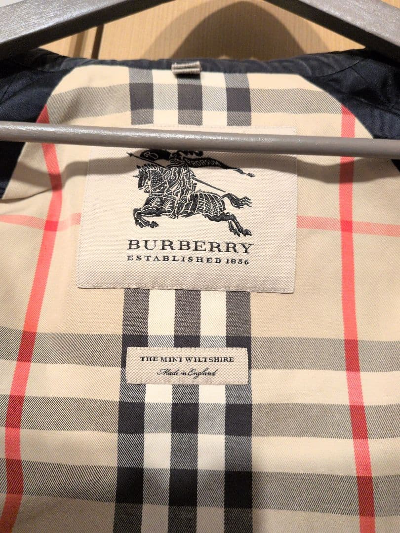 BURBERRY バーバリー　トレンチ　ブラック　トレンチコート　ノバチェック