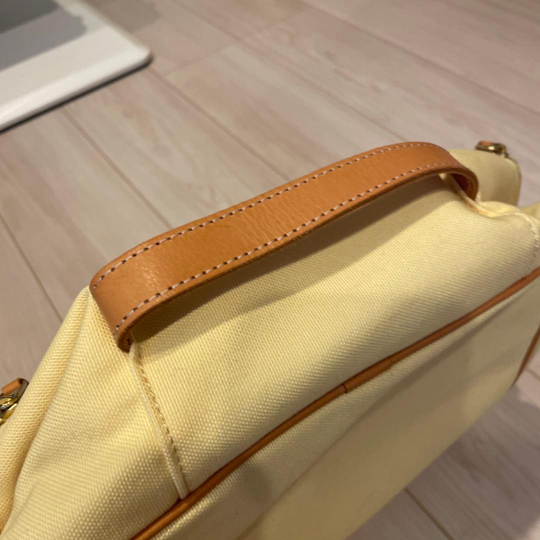 MYLÀN トラベルポーチ イエロー新品同様　佐々木敬子