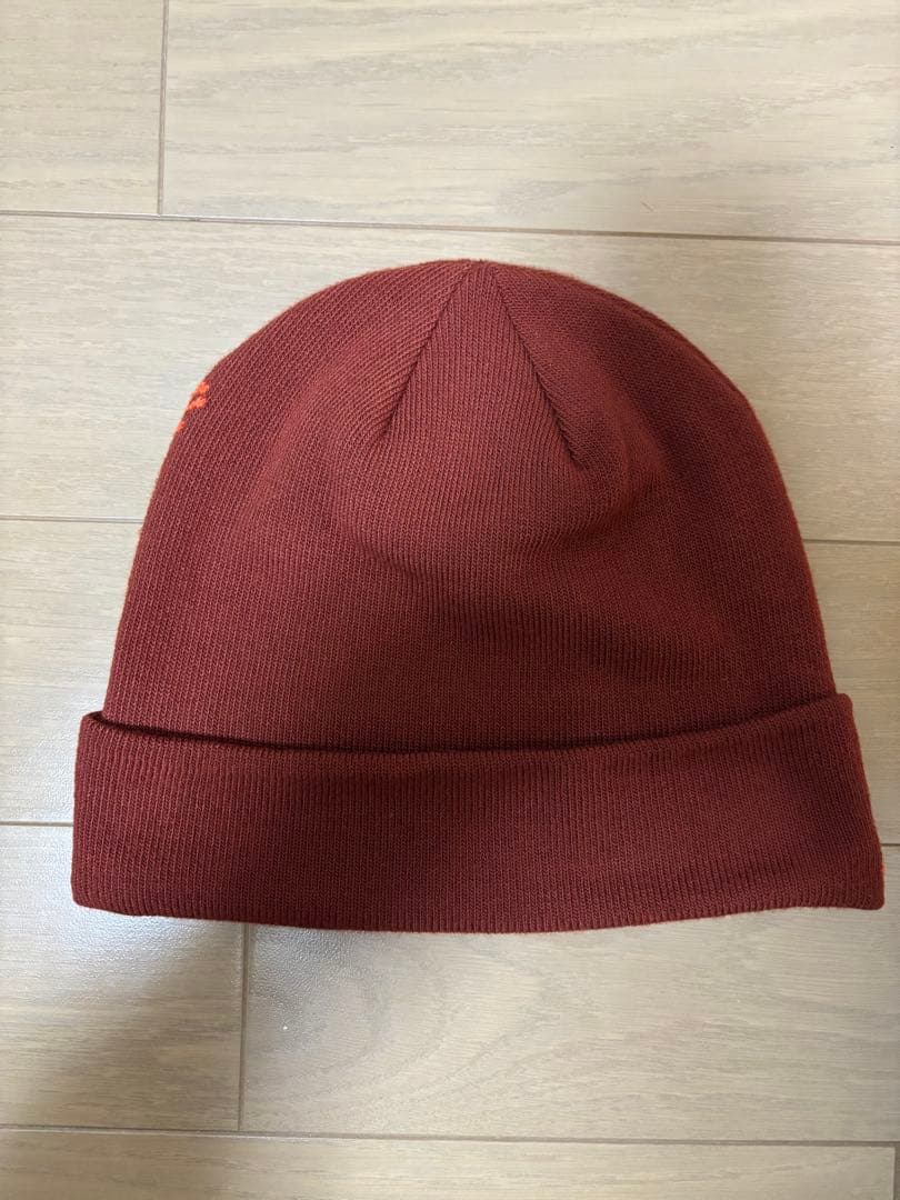 ARC'TERYX ニット帽 バーガンディ 田中シェンさん着用