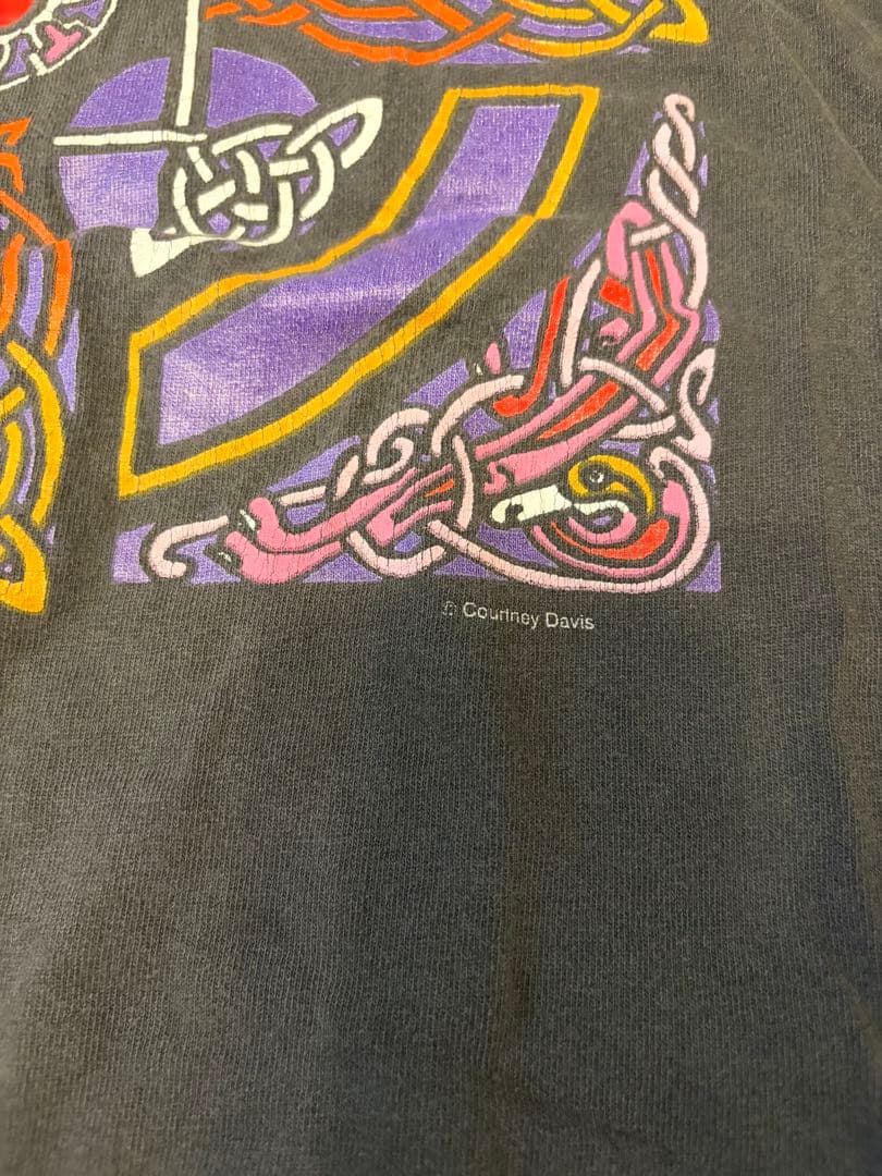 Fashion Victim ケルト模様 Tシャツ