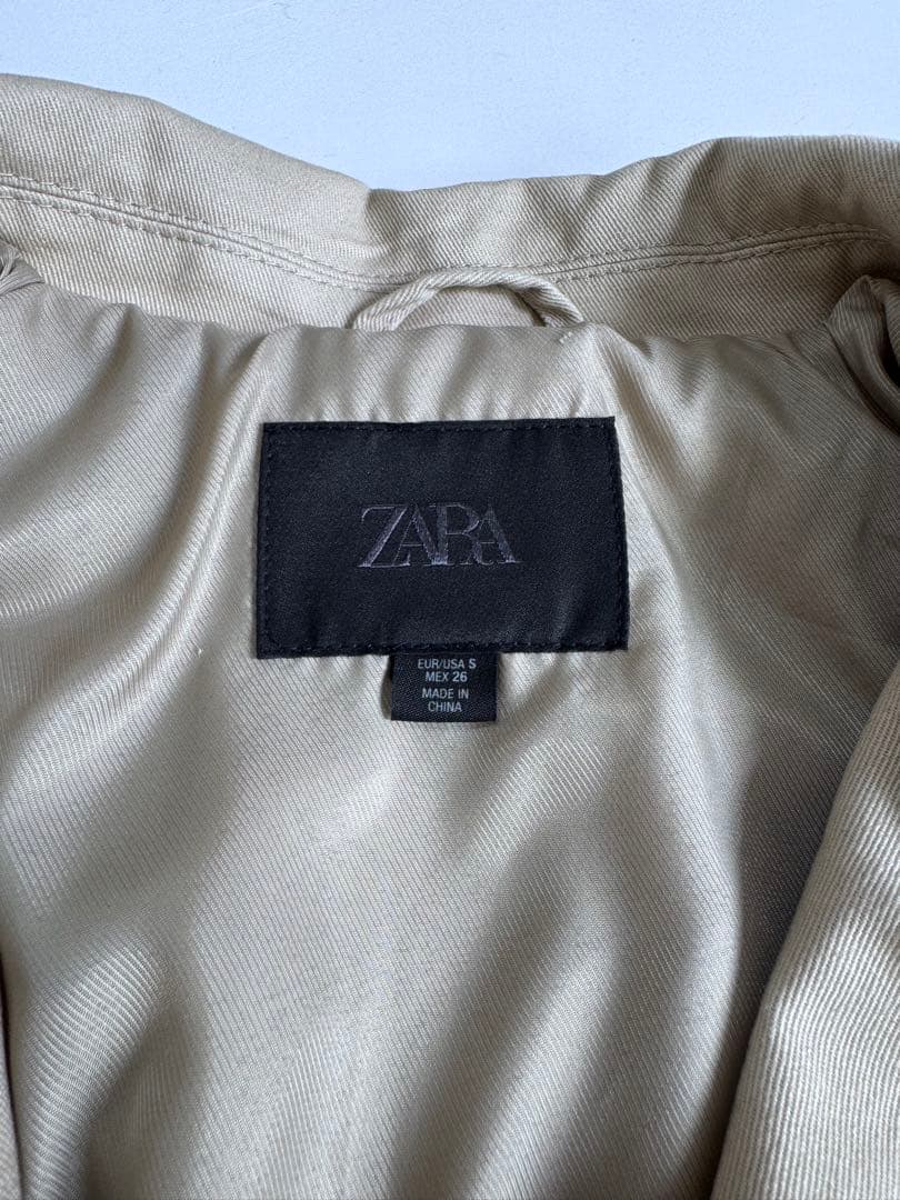 完売品 ZARA ザラ バルーン ショートトレンチ S 美品
