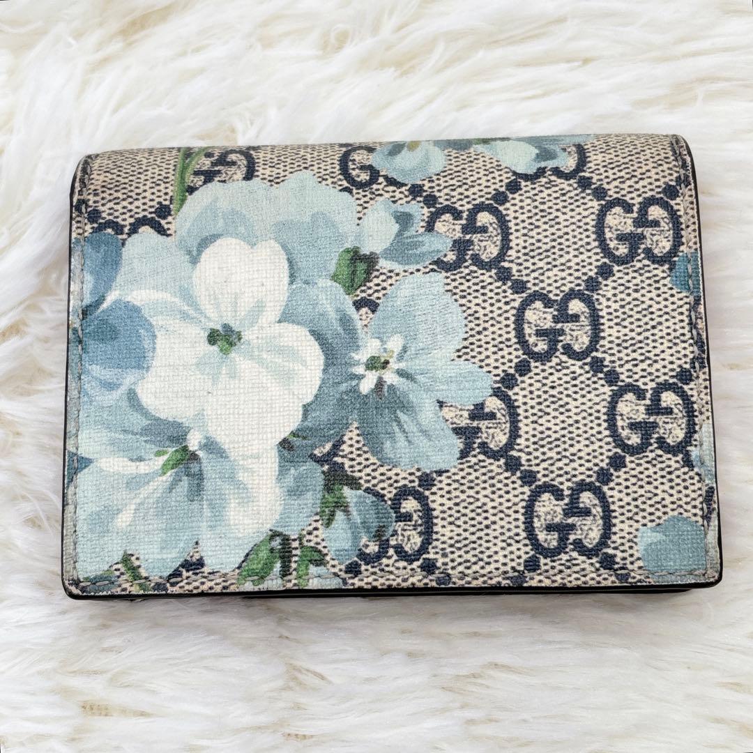 美品✨グッチ 二つ折り財布 ブルームス スプリーム ライトブルー