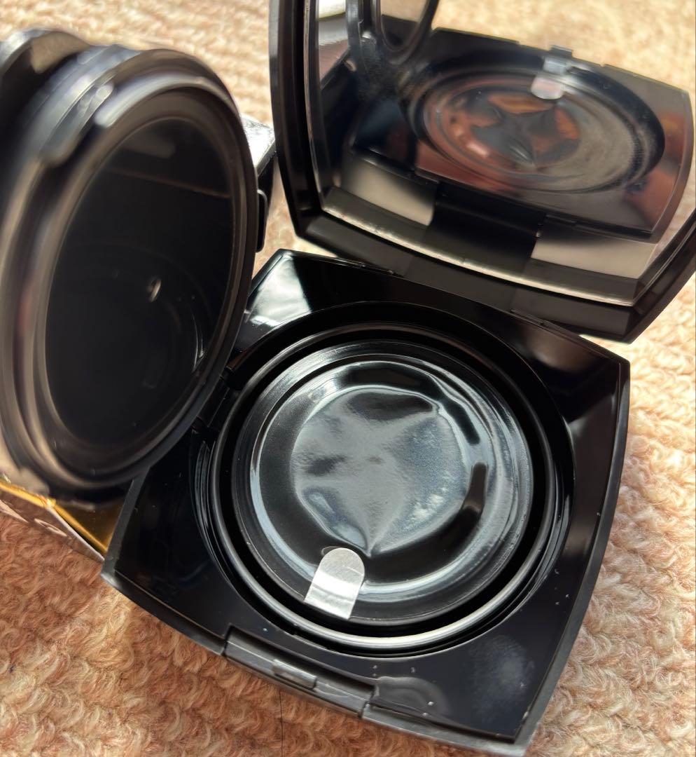 ファンデーション CHANEL ULTRA LE TEINT B20
