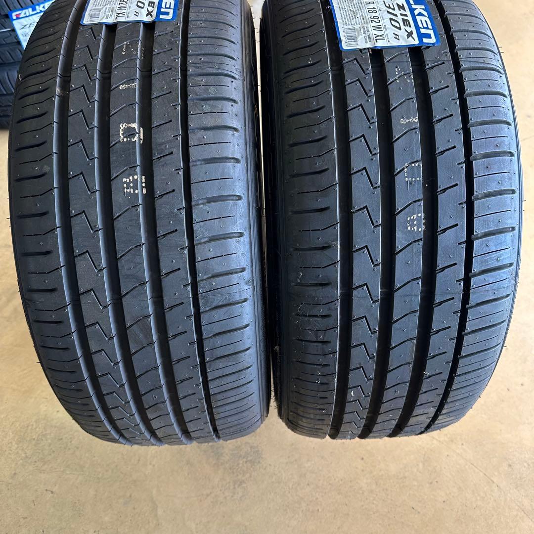 ファルケン　ZE310R 225/40R18 新品！2本セット！