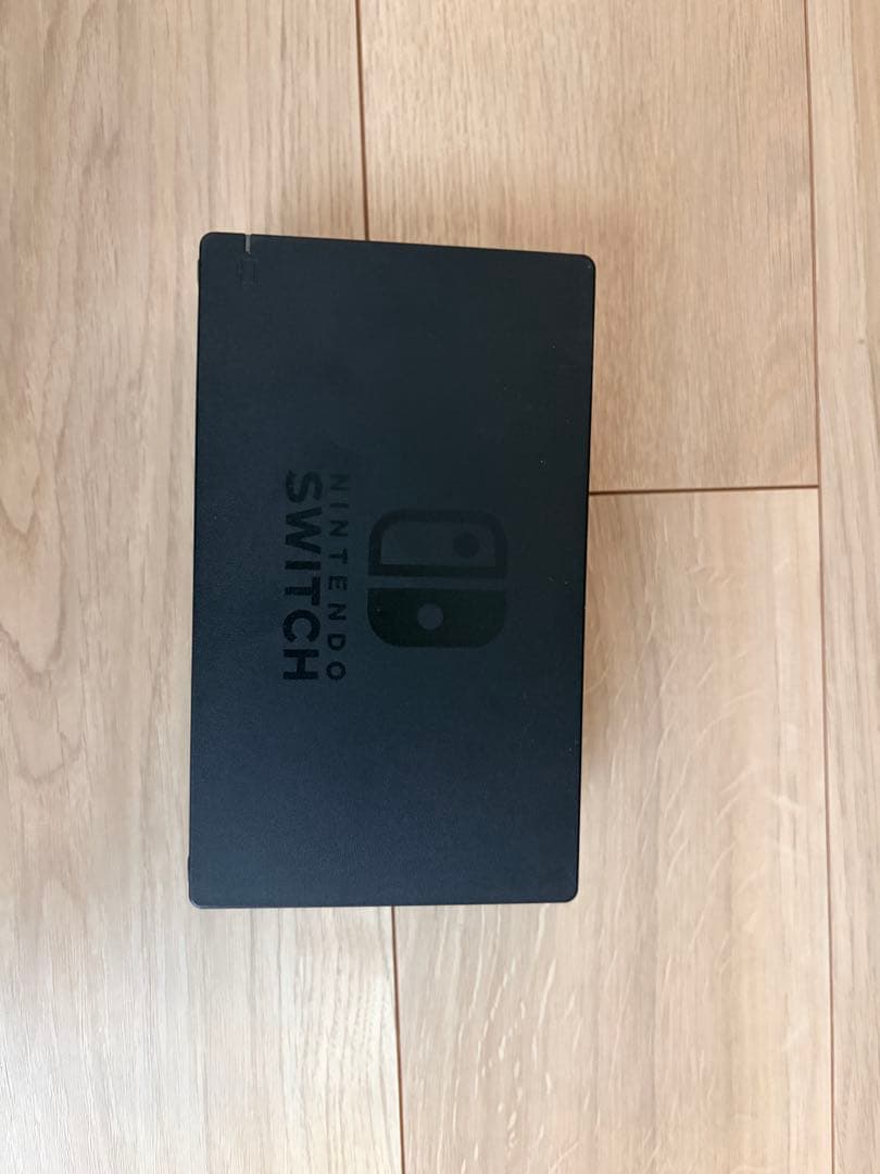 送料込美品・microSD付属・ニンテンドースイッチ本体・周辺機器