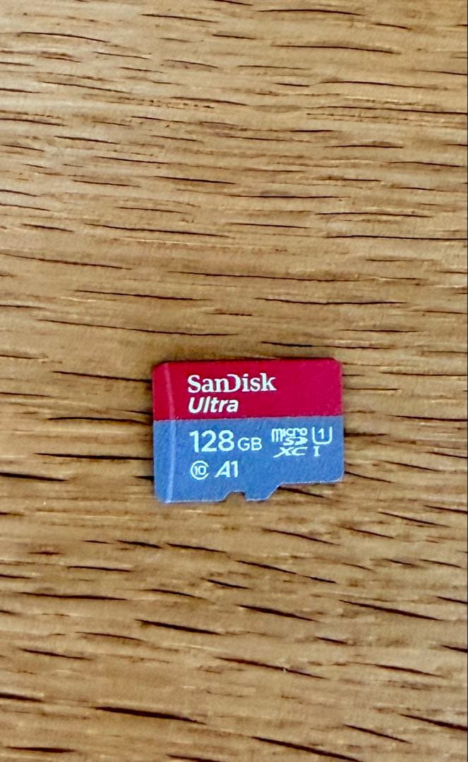 送料込美品・microSD付属・ニンテンドースイッチ本体・周辺機器