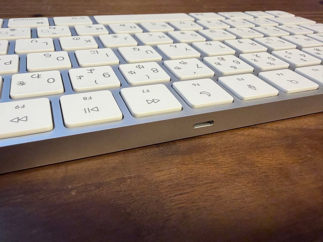 Apple純正 Mac 日本語ワイヤレスキーボード（Touch ID搭載）