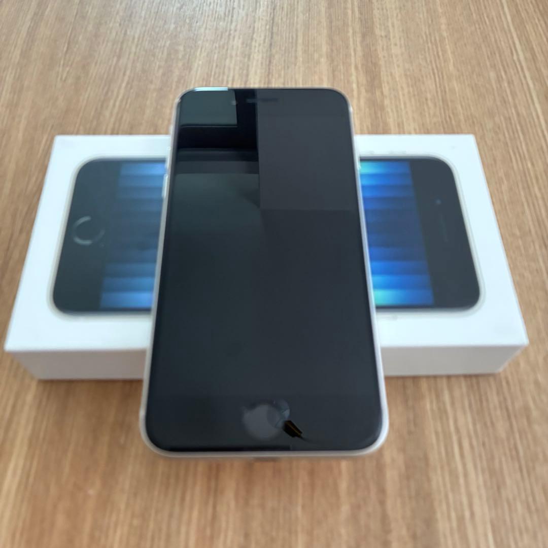 Apple iPhone SE3 128GB SIMフリー