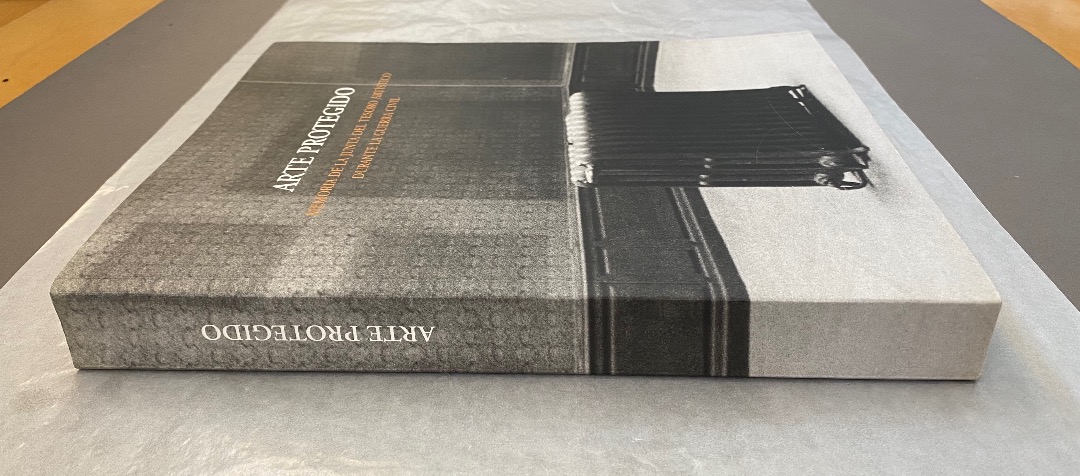 洋書）ARTE PROTEGIDO, 展覧会図録、プラド美術館、2003年。