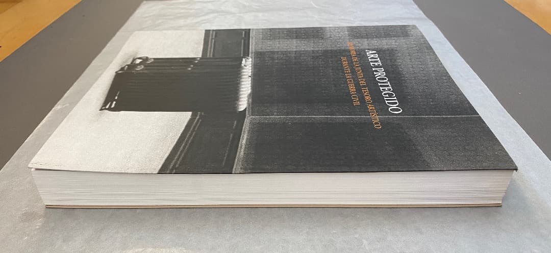 洋書）ARTE PROTEGIDO, 展覧会図録、プラド美術館、2003年。