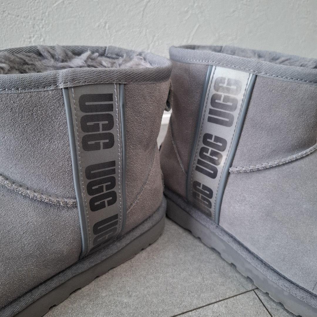 値下げ　UGG アグ CLASSIC MINI SIDE LOGOII ブーツ