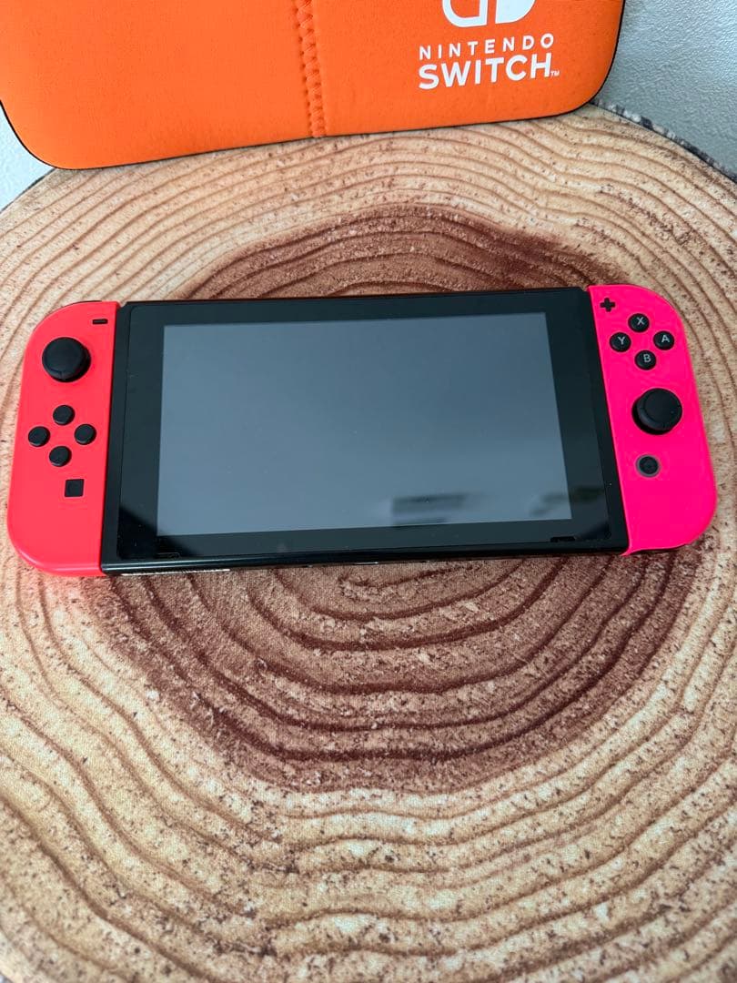 任天堂スイッチ　ニンテンドースイッチ本体N RED/PNK箱無し①