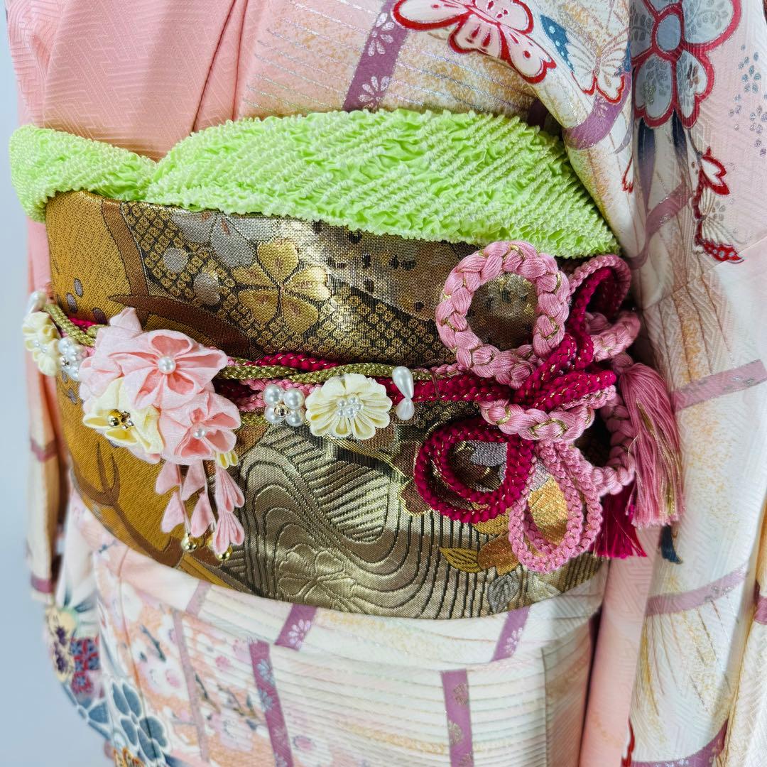 振袖フルセット　ピンク系　地紋　金彩　金駒刺繍　成人式　お正月　お祝い　正絹