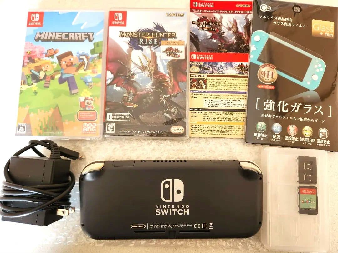 【動作良好】あつ森、新品マイクラ、モンハンライズ付。スイッチライト本体
