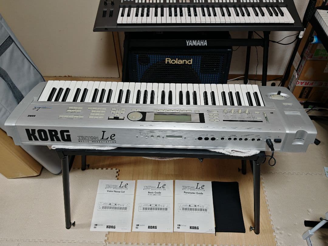 KORG Triton Le 61key シンセサイザー