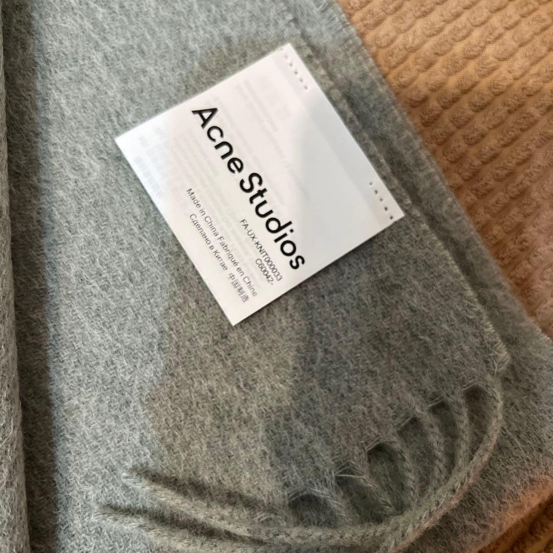 Acne studiosマフラー新品