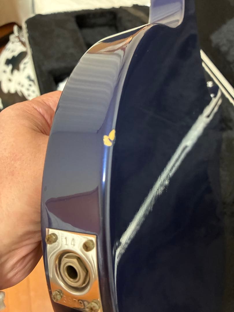 ギター Rickenbacker 330 Midnight blue 2014